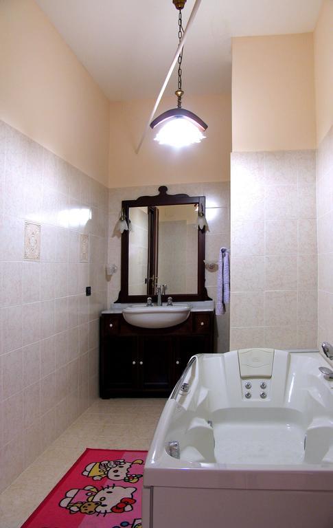 Il Centro Storico Apartment Posta Fibreno Bilik gambar